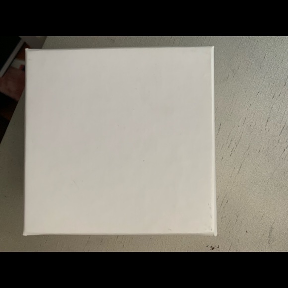 Shopbop gift box 3x3” pre owned great for gifting - Picture 3 of 3